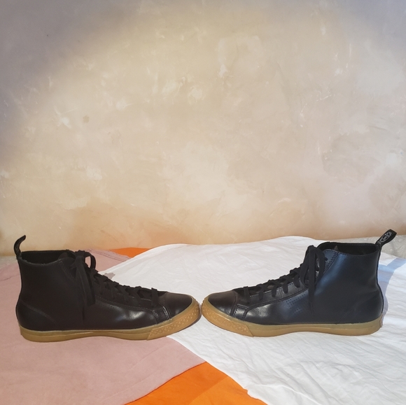 Sold - Picture 4 of 4